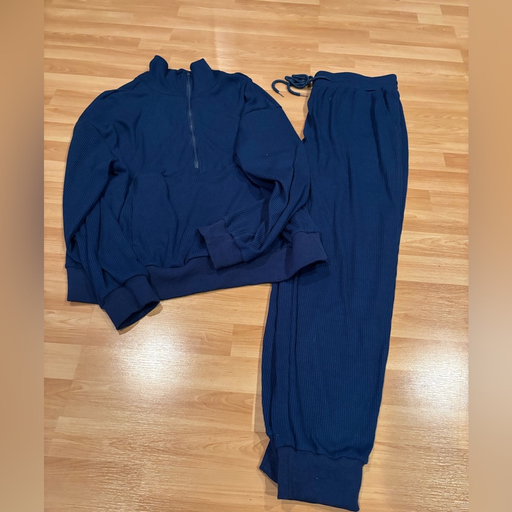 Pretty‎ Garden Ribbed Half-Zip Sweatshirt & Jogger Set